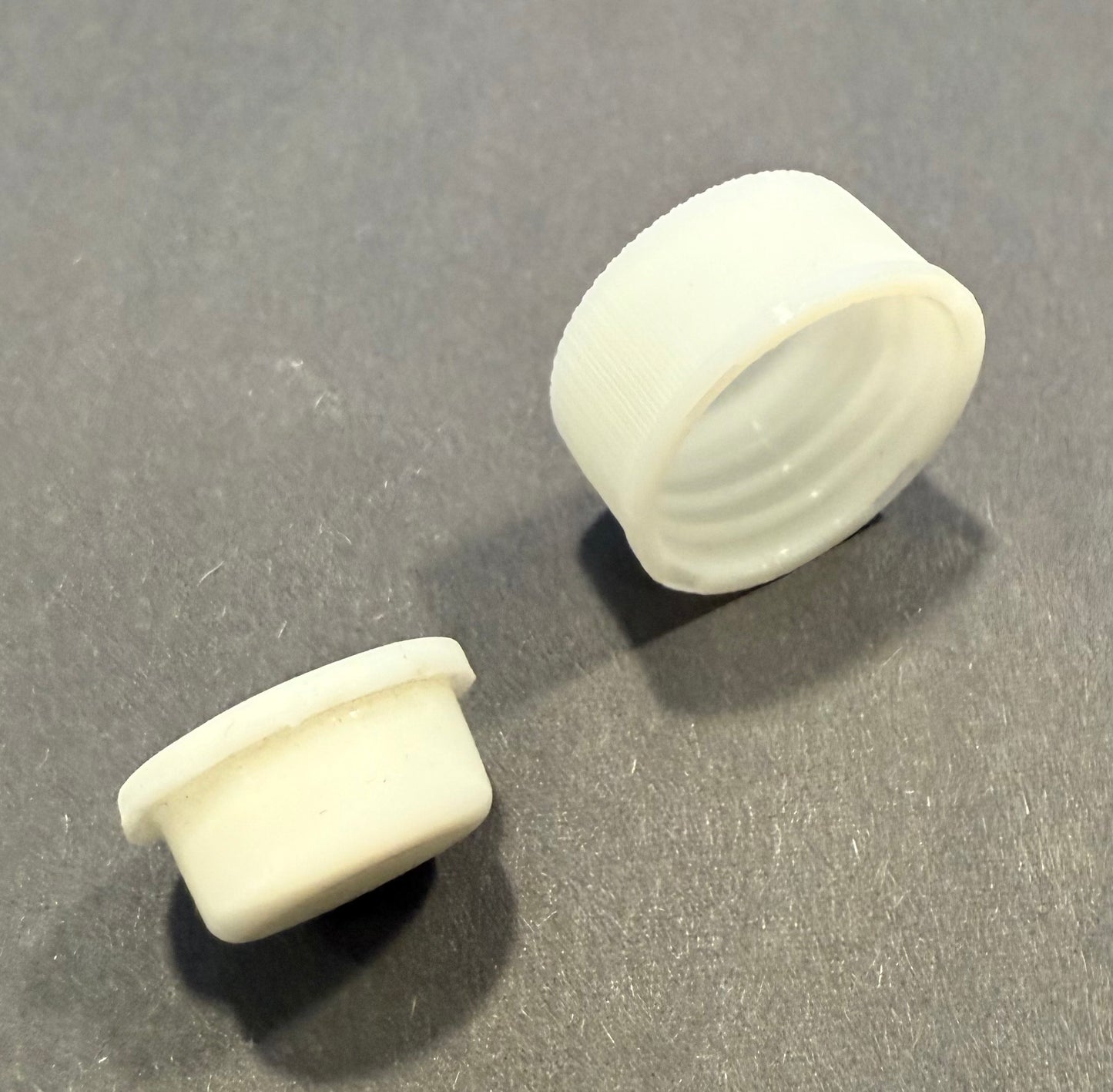 Replacement 1 inch Cap plus plug just pay shipping